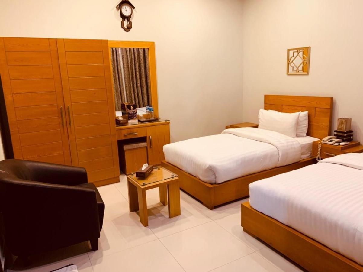 Burj Al Swat Hotel Saidu Sharif Eksteriør billede