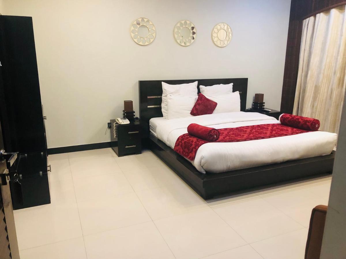 Burj Al Swat Hotel Saidu Sharif Eksteriør billede