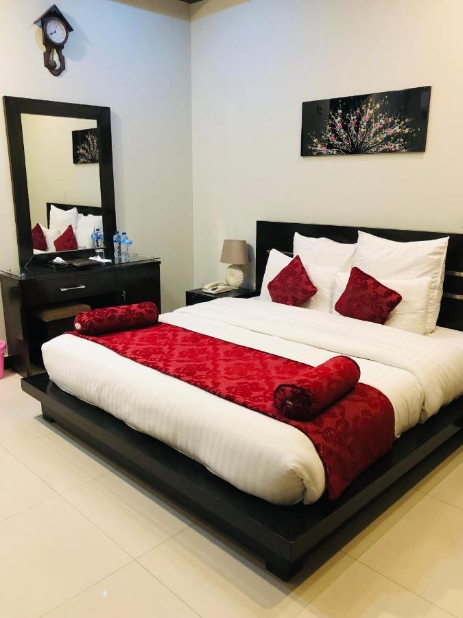 Burj Al Swat Hotel Saidu Sharif Eksteriør billede